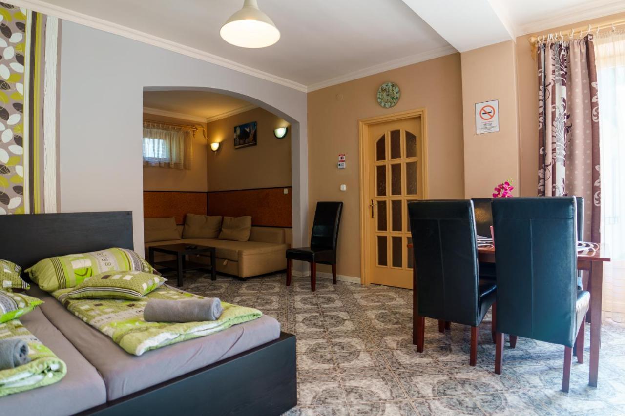 Aranyhid Vendeghaz Hotel มาโค ภายนอก รูปภาพ